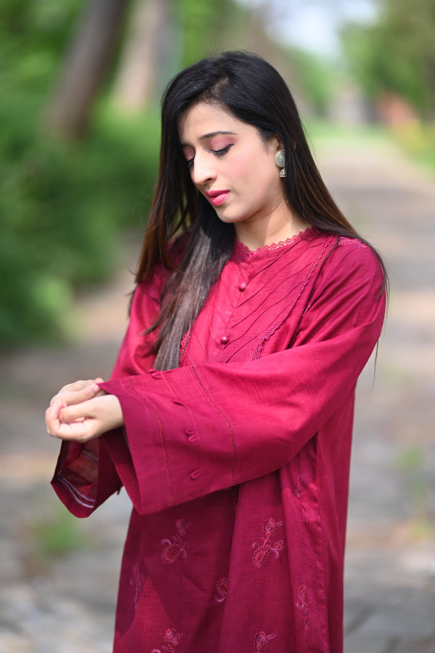 SHAHNOOR