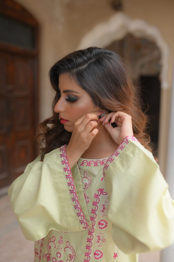 AMEERA - Image 5