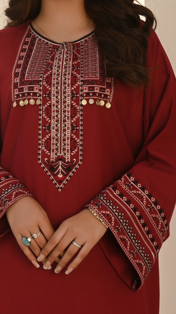 CELINE - Image 5